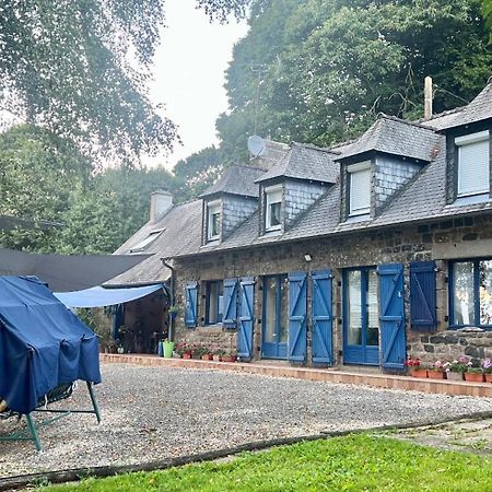 Double & Family Rooms In Tranquility In Blue Saint-Mars-sur-la-Futaie Buitenkant foto