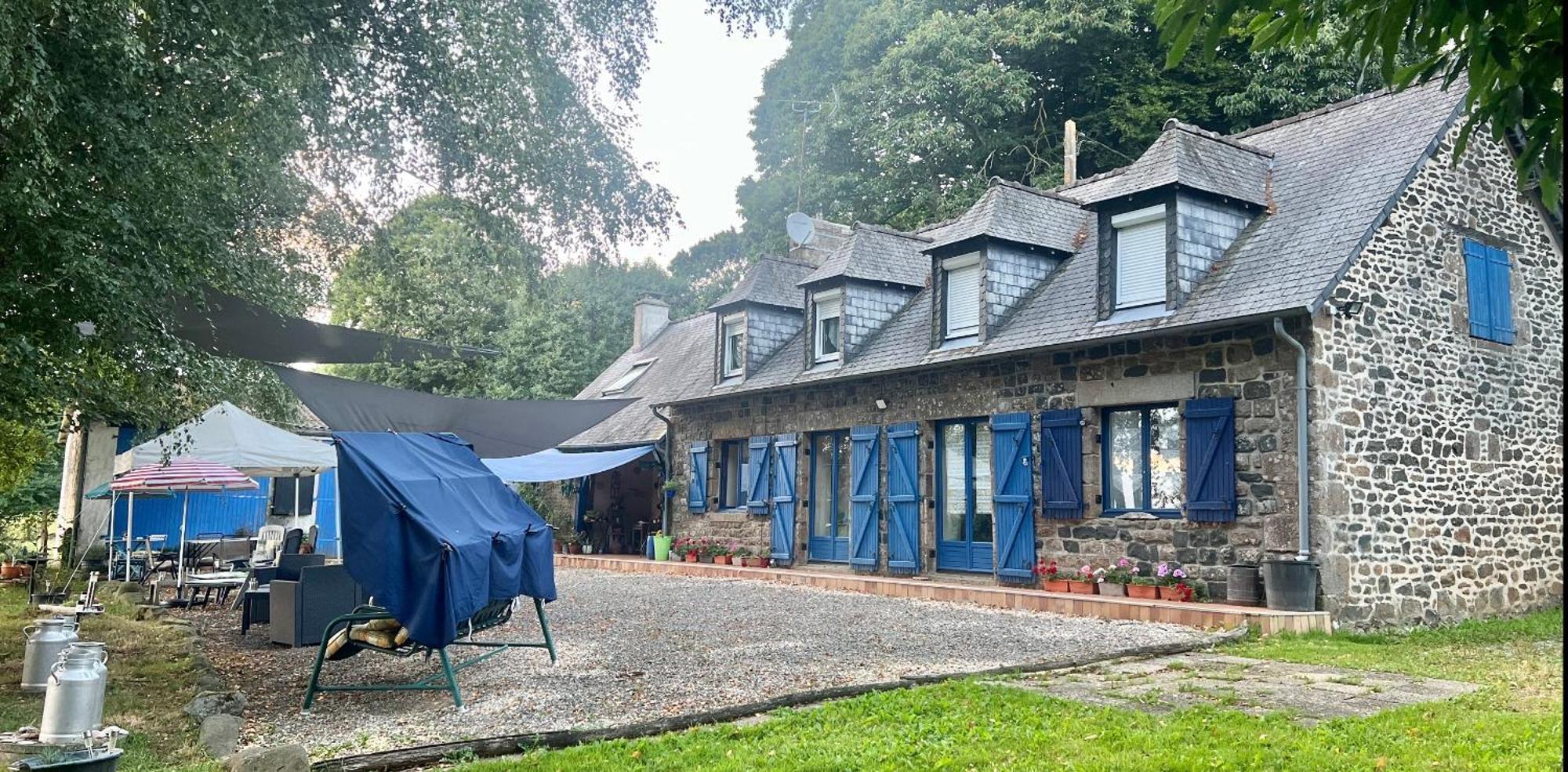 Double & Family Rooms In Tranquility In Blue Saint-Mars-sur-la-Futaie Buitenkant foto